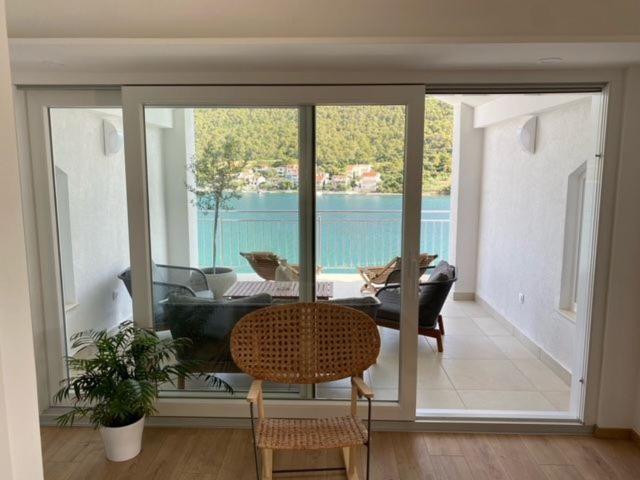 Apartments Vala Grebastica Exterior photo