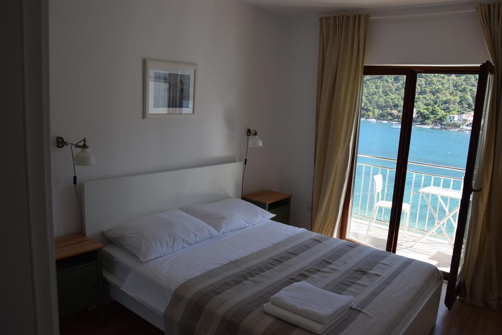 Apartments Vala Grebastica Exterior photo