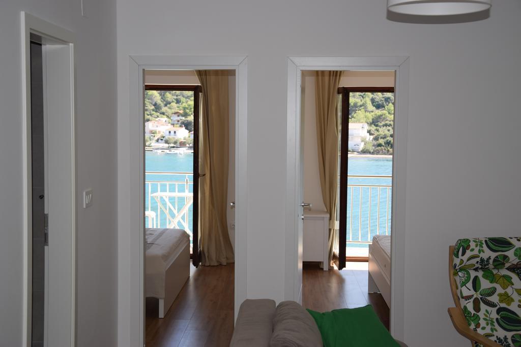 Apartments Vala Grebastica Exterior photo